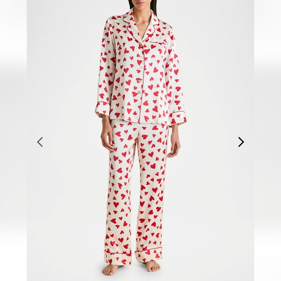 $770 Olivia von HalleLila Heart-Print Silk Pajama Set - Picture 2 of 5
